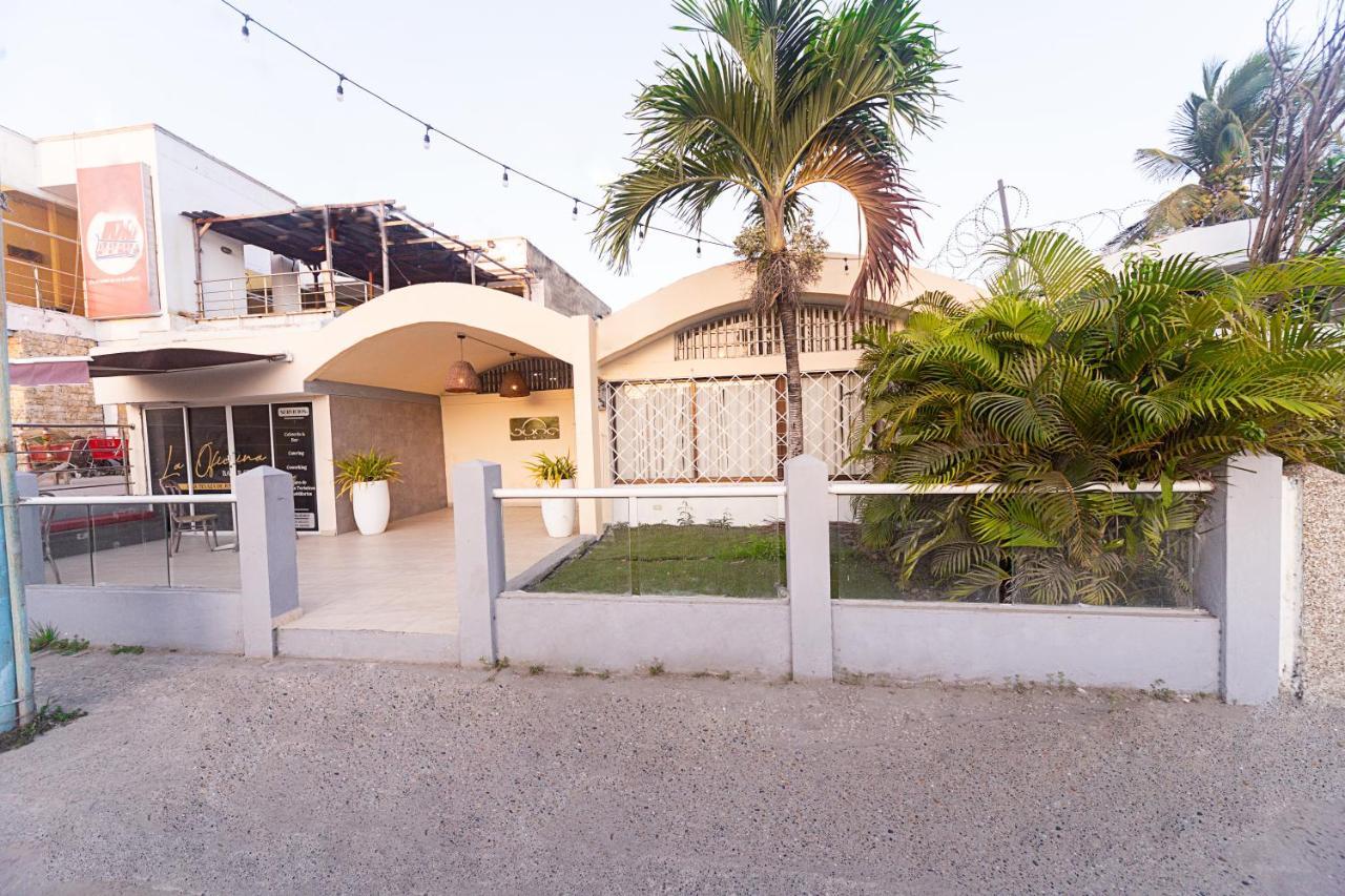 Juna Boutique Hotel *